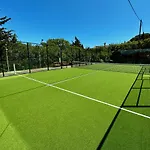 Hotel La Romarine 3*