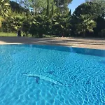 Hotel La Romarine 3*