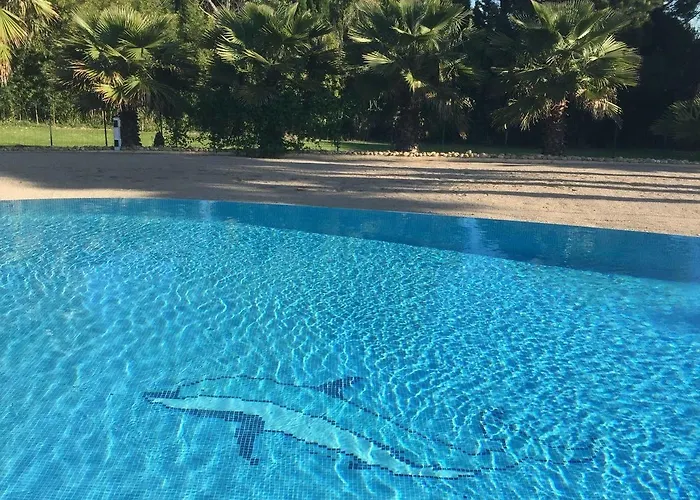 Hotel La Romarine 3*